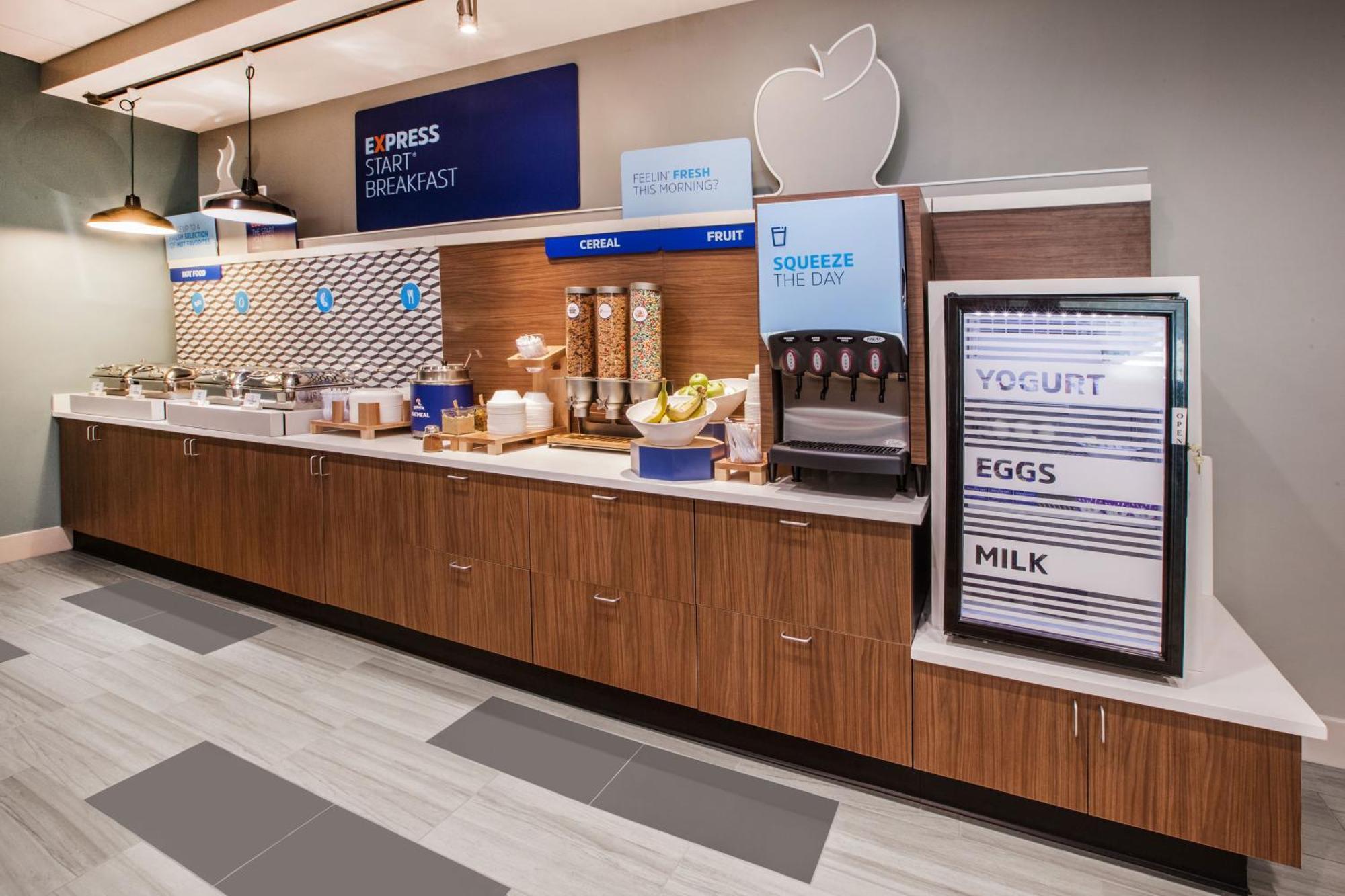Holiday Inn Express Calgary South By Ihg Exterior foto